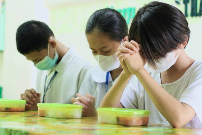 Valenzuela City In-School Feeding Banner Photo.jpg
