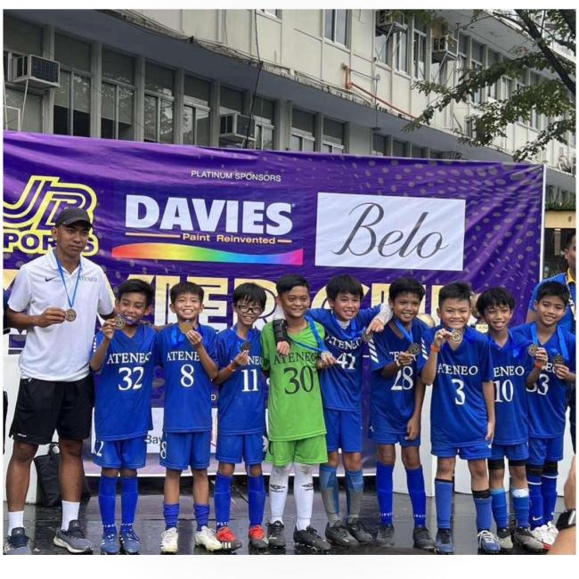 The Midgets C/Born-2012 football team 