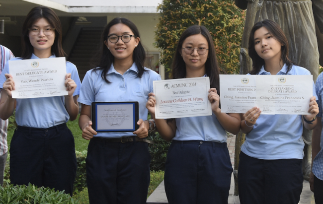 (L-R) Wendy Yao, Nala Vanguardia, Leanne Wang and Fran Ching