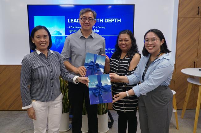 Dr Cuyegkeng and Fr Johnny with the Ateneo University Press