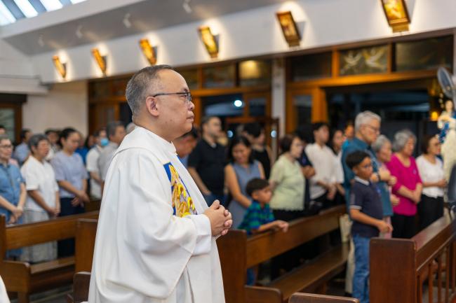 Rev Fr Jonjee Sumpaico SJ
