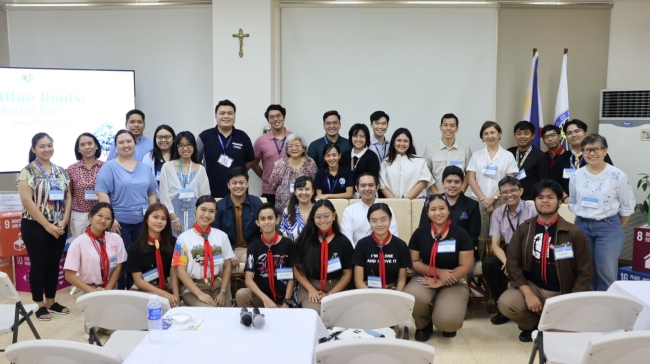 Group photo of Blue Roots attendees